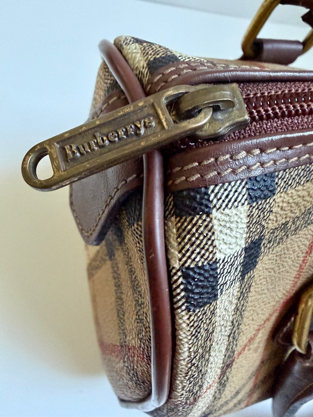 Authentic Vintage 80s / 90s Burberrys London Nova Check Boston Satchel Bag - Picture 10 of 14